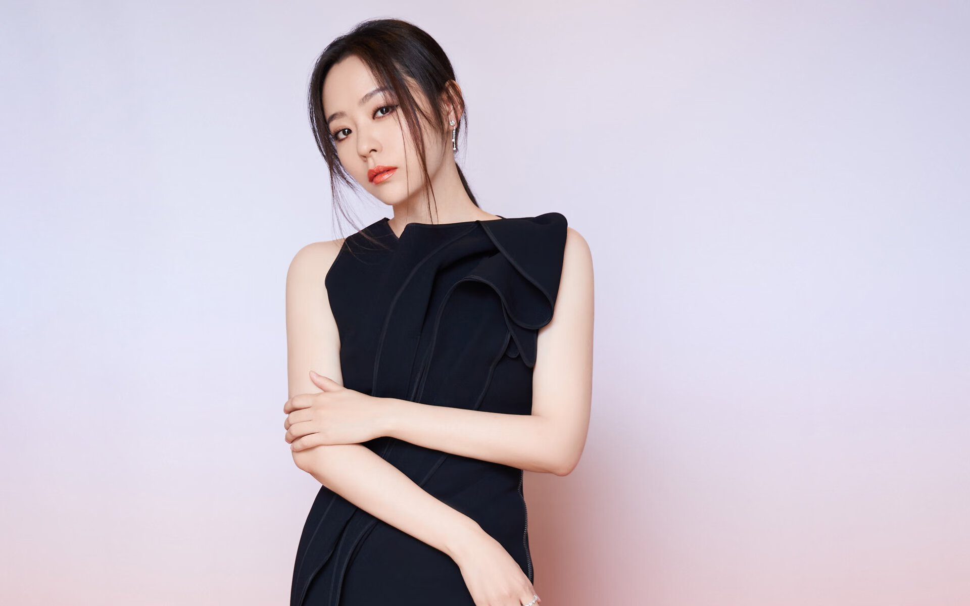 kaiyun开云·官方网站-阿尔阿赫利球员获选月度最佳，表现突出，阿尔阿赫利亚冠